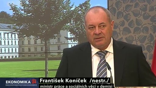 Důchody by mohly stoupnout o 65 korun