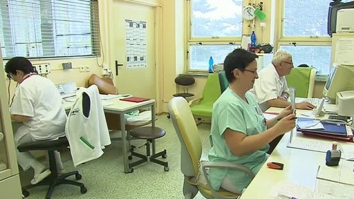 Omezení přesčasů v nemocnicích