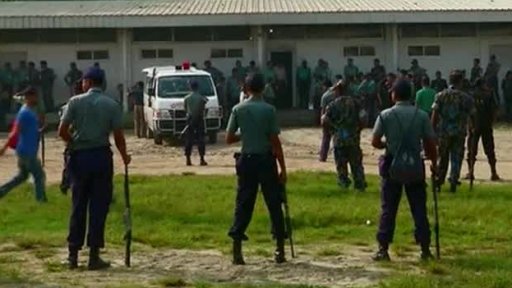 Oprátka pro 152 bangladéšských vojáků