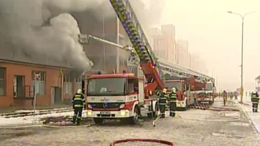 Požár v budově areálu bývalého Svitu