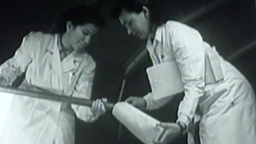 Sovětské stroje na obilí (1953)