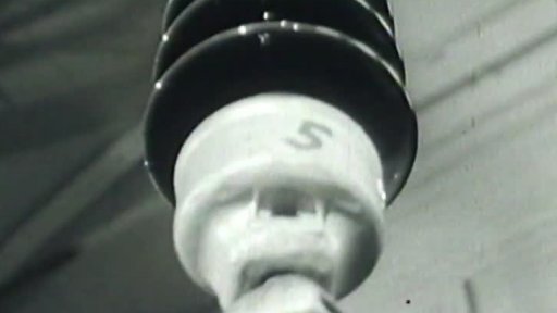 Porcelánové izolátory (1965)