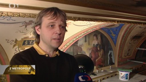 Restaurování lunet v Národním divadle
