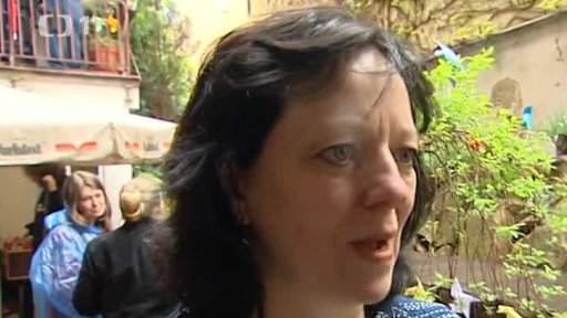 Dvorek Holečkova 61