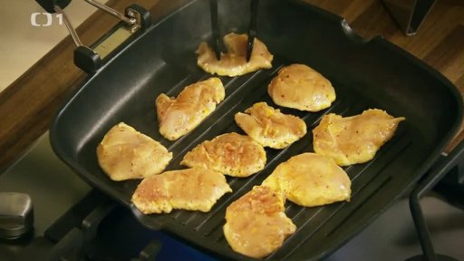 Bagetka naplněná kuřetem a grilovanou zeleninkou