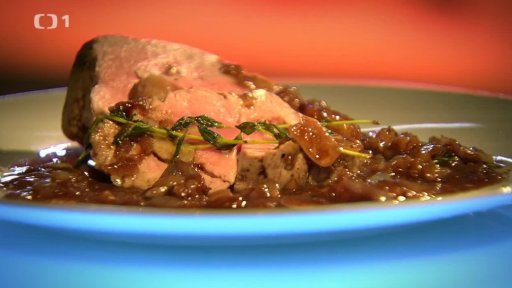 Telecí svíčková plněná kaštany