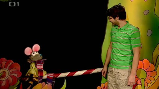 Tryský a Marek zahajují Studio Kamarád s pletenou pohádkou.