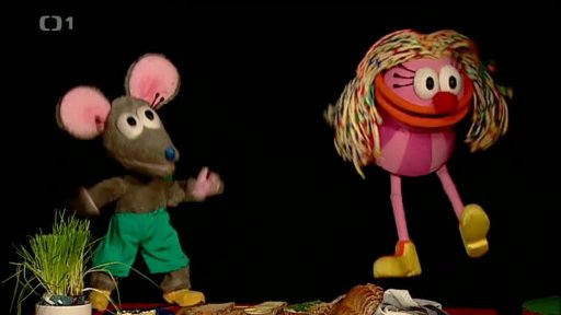 Fámula připravila pro Tryskáčka s Filipem a Tomášem chleba s pažitkou. Kluci o něm složili operní árii.