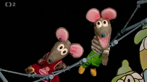 Tryskomyši si přejí adventní těšící kalendář, Muf jim jeden vypečený obstará a za to jej pak hryže svědomí.