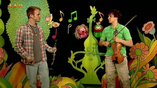 Muf s Fámulou hrají Notičkovanou a díky ní objeví na paloučku Mufikanty Filipa a Tomáše.