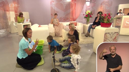 Tereza Kostková a Sandra Marsito - lektorka - Helen Doron 3.díl