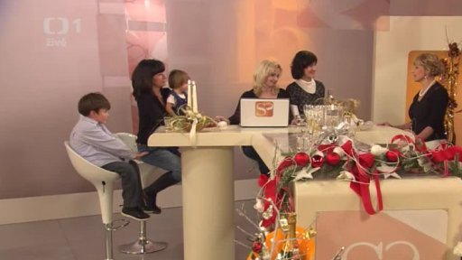 Ester Janečková, Alena Veliká, Jana Havrdová (chat) - 1. část