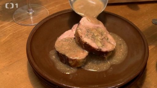 Rolka z kachny s perníkovou nádivkou s kachními játry