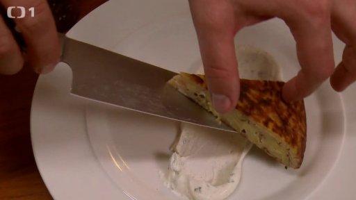 Sladká bramborová tortilla s mátovo-vanilkovým tvarohem