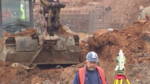 Stát chce vyvlastňovat pozemky pod R35