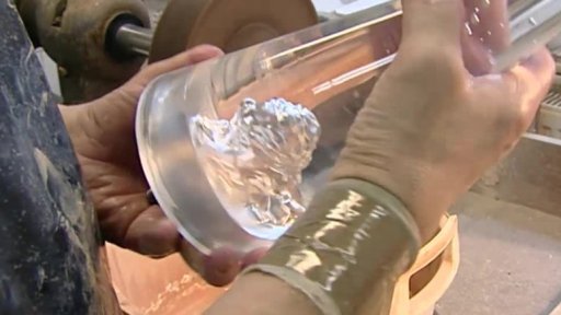 Výroba sošky Českého lva