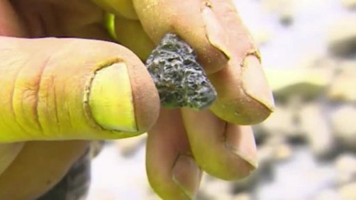 Legální těžba vltavínů