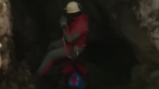 Záchrana zraněného speleologa