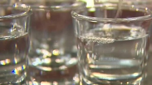 Konec rodných listů na alkohol