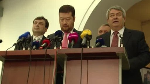 Další mimořádná schůze