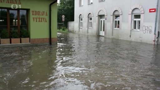 Českem se přehnala už druhá vlna bouřek