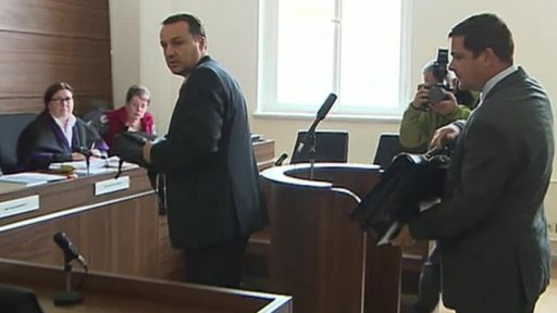 Kauza zastupitele Březiny a DPP