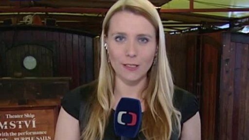 Na divadelní jeviště se večer znovu postaví herci ze zavřeného Činoherního studia