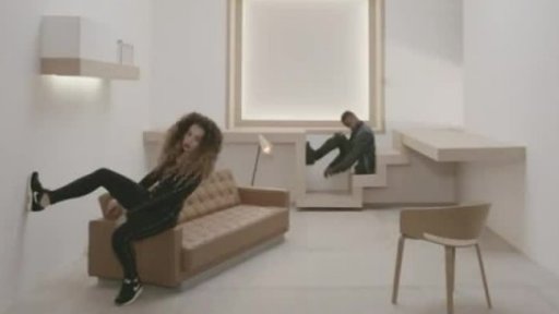 Nový klip Elly Eyre