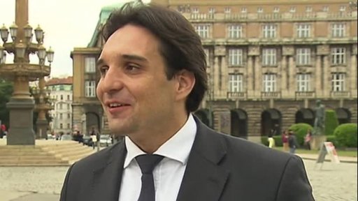 Milánský triumf operního pěvce Adama Plachetky