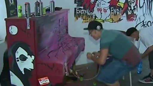 Piana v ulicích a street art