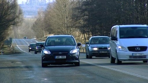 Rychlostní silnice R6 z Karlových Varů do Prahy bude mít 4 jízdní pruhy