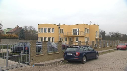 Radnice Suchdola žádá Ministerstvo zahraničních věcí, aby sídlo palestinské ambasády přemístilo jinam