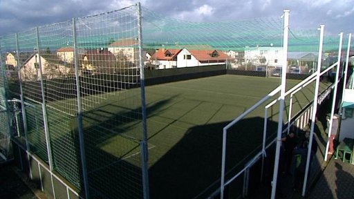 Spor kvůli fotbalovému hřišti