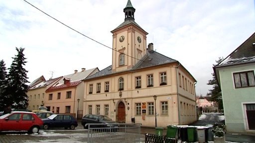 Krásno na Sokolovsku - obviněna bývalá starostka i současný starosta