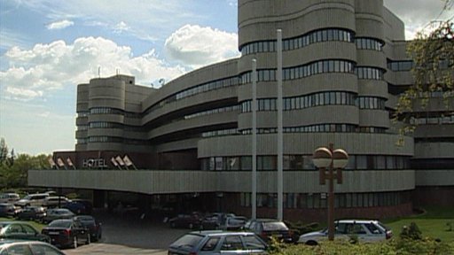 Demolice hotelu Praha povolená