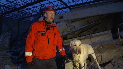 Záchranáři se psy nacvičovali v sutinách