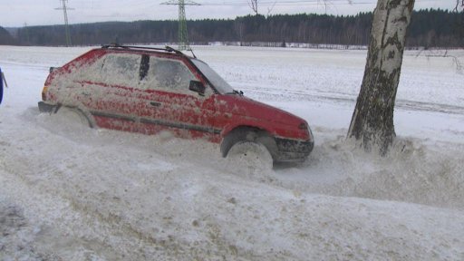 Vítr komplikoval dopravu na Vysočině