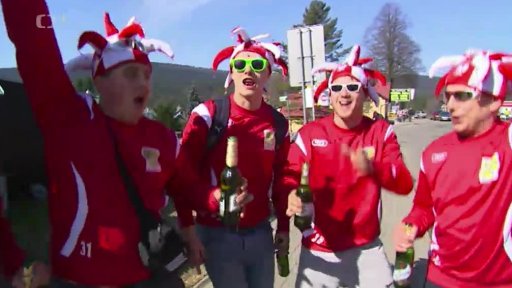 Na mistrovství světa v letech na lyžích už do Harrachova přijely tisíce fanoušků