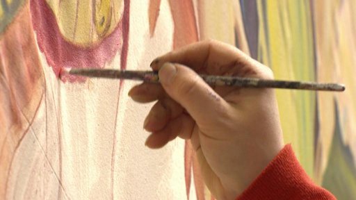 Jak vzniká obří opona?