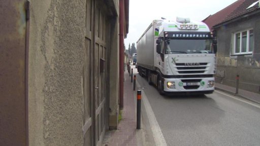 V Kardašově Řečici protesty proti projíždějícím kamionům uspěly