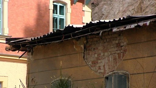 Další spor kolem zchátralých lázní v Kyselce