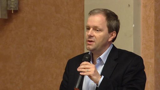 Učitelé a vychovatelé by mohli mít status chráněné osoby