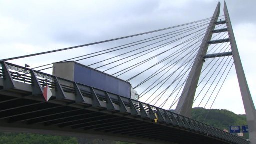 Ústí nad Labem zatím nemusí platit 800 milionů za Mariánský most