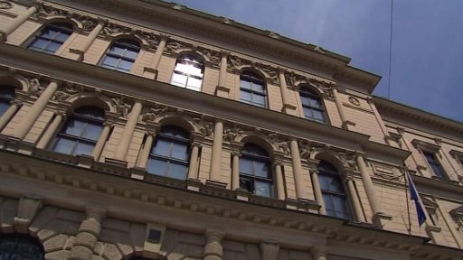 Nejvyšší správní soud musí znovu projednat okolnosti propuštění bývalého policisty Jana Virgaly