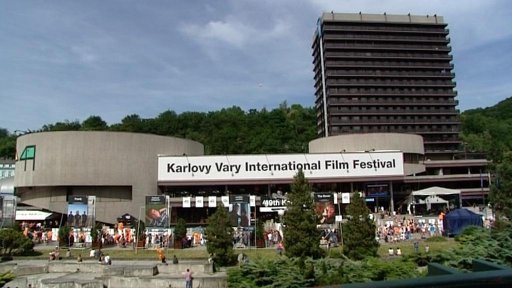 Výměna vedení hotelu Thermal