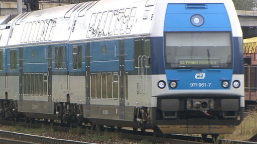 Od prosince bude ve středních Čechách jezdit víc vlaků