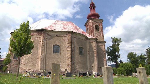 Méně peněz na památky