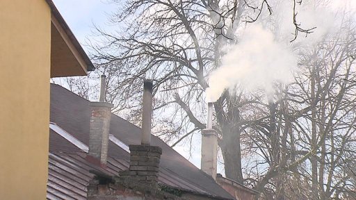 Na topnou sezónu se připravují také úředníci.