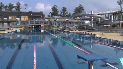 Koupací sezóna pro letošek definitivně skončila v Hradci Králové.