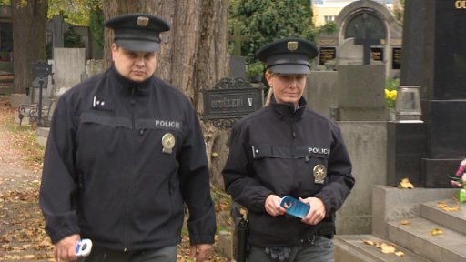 Kvůli dušičkám posílila hlídky i policie v západních Čechách